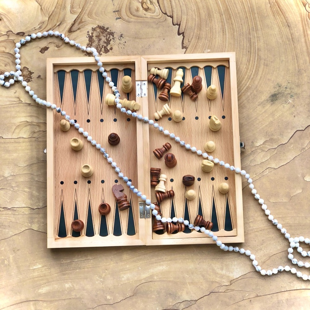 Polished Howlite Hand-Knotted Beaded Necklace - Picture 4 of 13